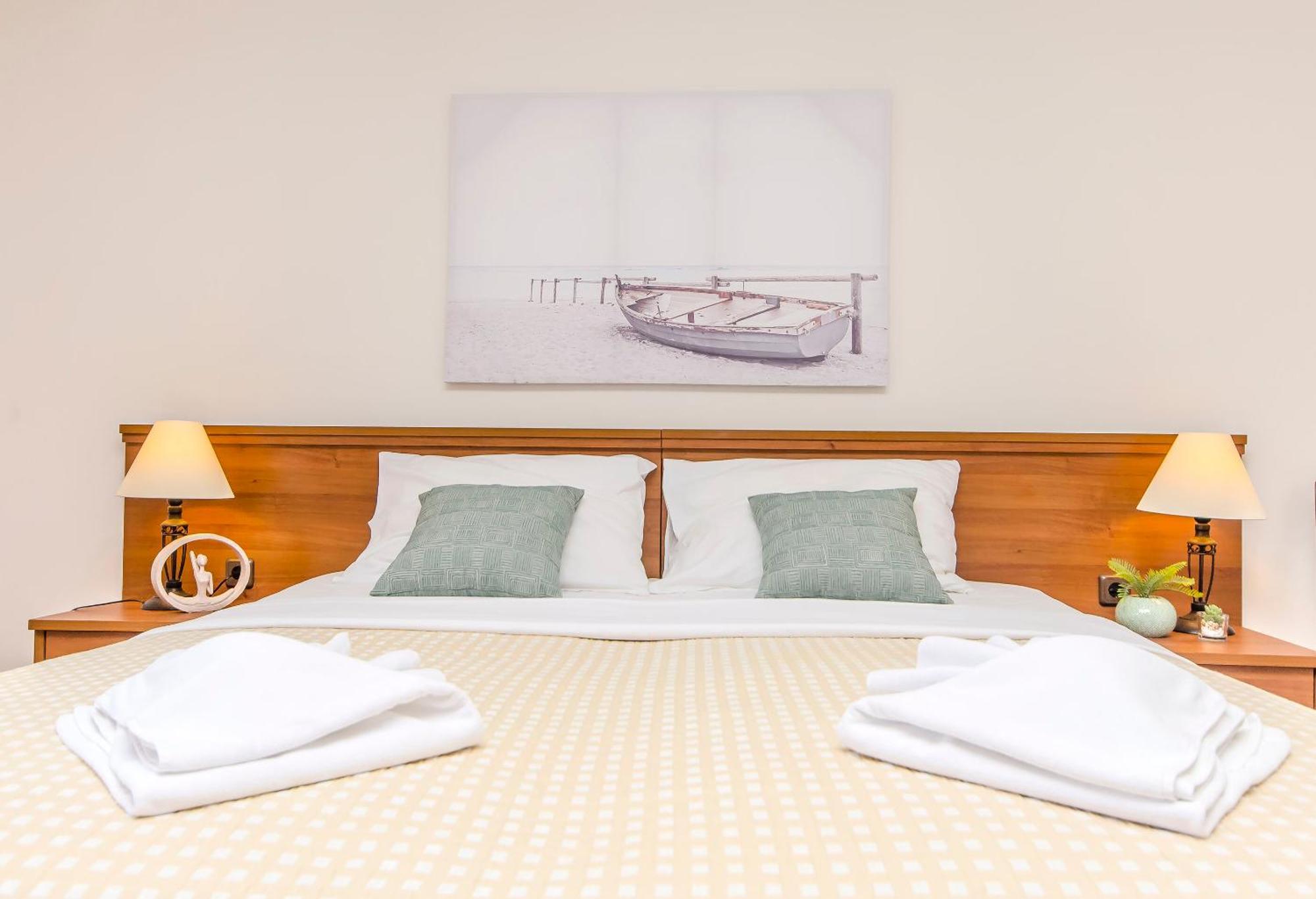 House Hotel Plava Laguna Tisno Dış mekan fotoğraf